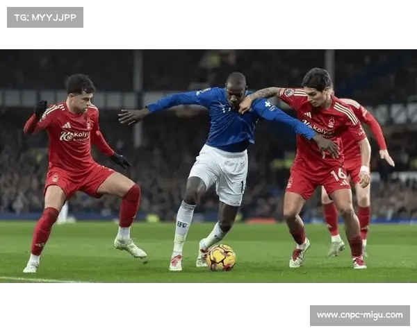 保级六分战前瞻：埃弗顿与卢顿的直接对话，防守稳定性将成胜负手